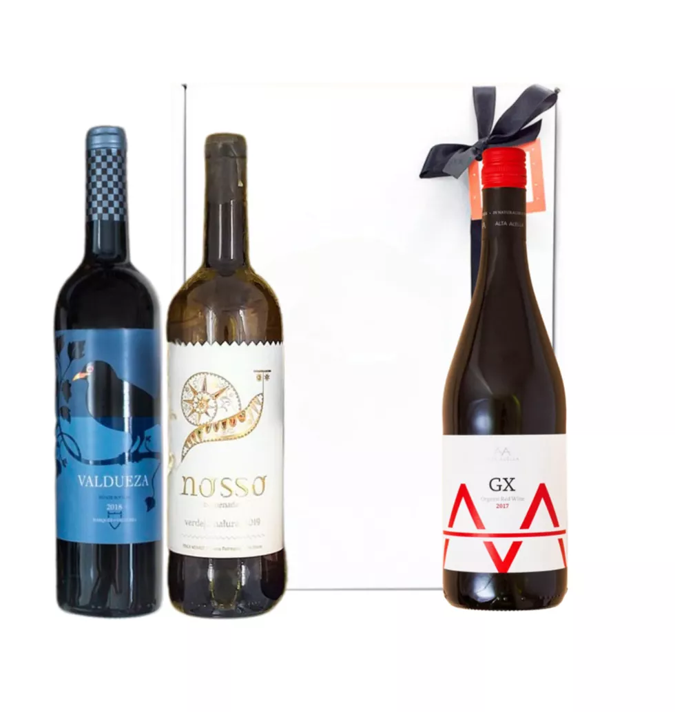 Wine Lovers' Delight: Spanish Trio Box